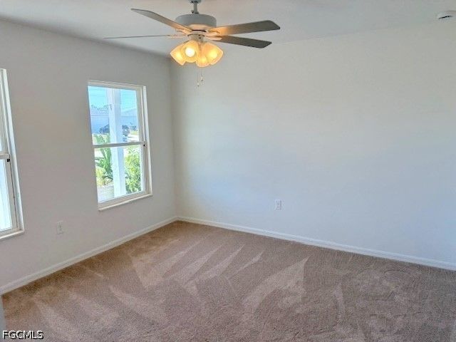 3021 NE 2nd AVE, Cape Coral, FL 33909