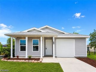 3021 NE 2nd AVE, Cape Coral, FL 33909