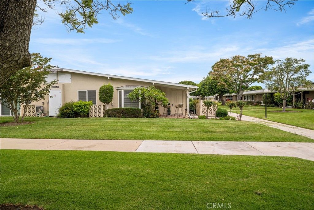 Image 10 of property listing at 13210 Seaview 250L, Seal Beach, CA 90740