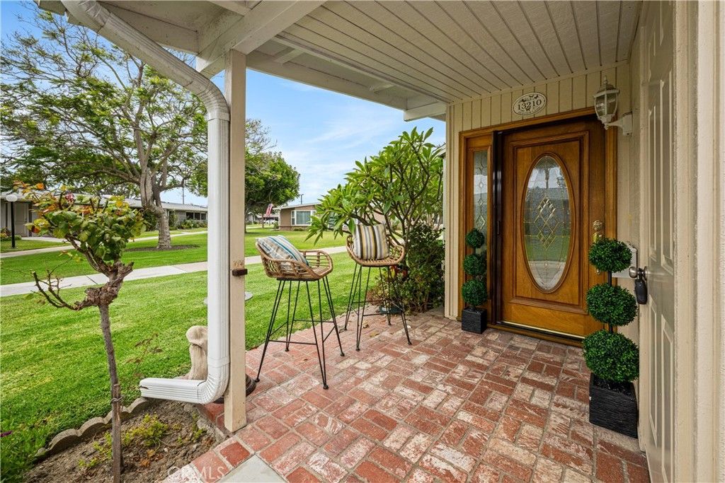 Image 11 of property listing at 13210 Seaview 250L, Seal Beach, CA 90740