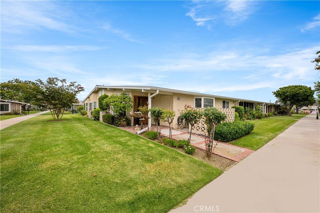 Image 2 of property listing at 13210 Seaview 250L, Seal Beach, CA 90740