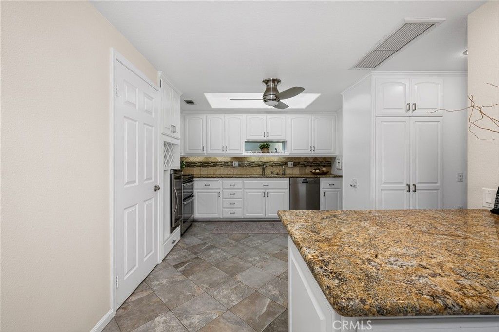 Image 26 of property listing at 13210 Seaview 250L, Seal Beach, CA 90740