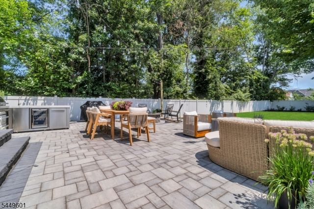 69 Leghorn Ave, Bridgewater Twp., NJ 08807