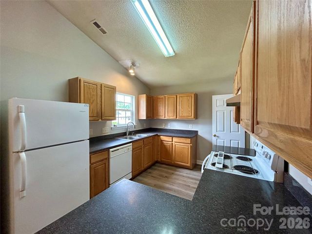 3005 Brekonridge Centre Drive, Monroe, NC 28110