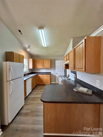 3005 Brekonridge Centre Drive, Monroe, NC 28110