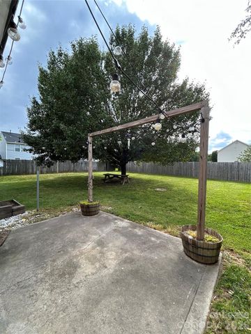 3005 Brekonridge Centre Drive, Monroe, NC 28110