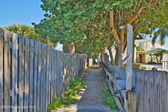 1251 Beachside Lane, Indialantic, FL 32903