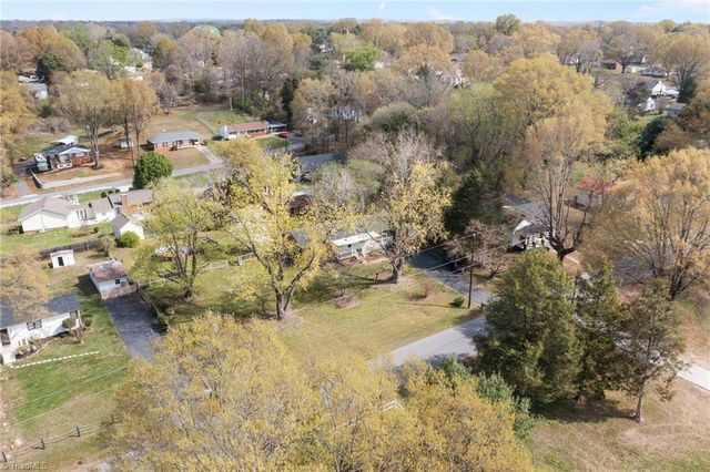 1225 2nd Street, Eden, NC 28288