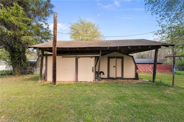 1225 2nd Street, Eden, NC 28288