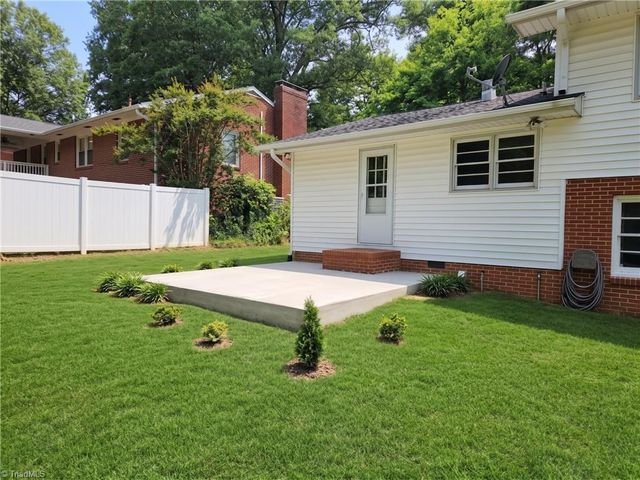 1501 Drumcliffe Road, Winston-salem, NC 27103