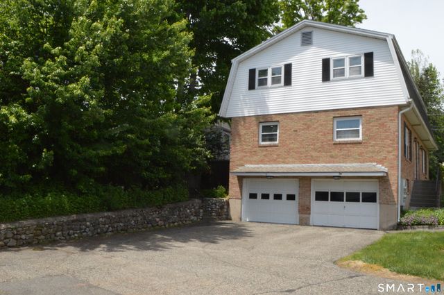 1385 Highland Avenue 1B, Waterbury, CT 06708