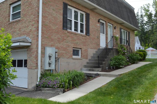 1385 Highland Avenue 1B, Waterbury, CT 06708