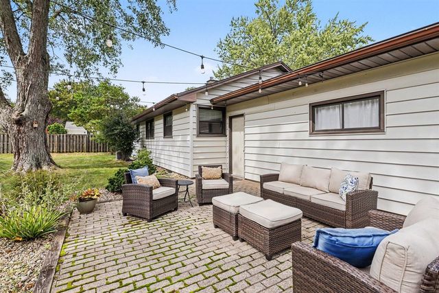426 Larkspur Avenue, Portage, MI 49002