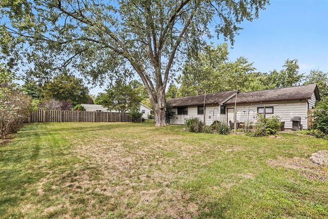426 Larkspur Avenue, Portage, MI 49002