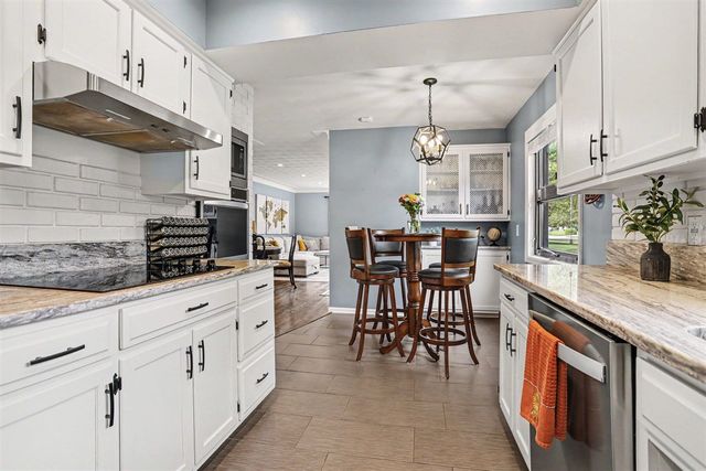 426 Larkspur Avenue, Portage, MI 49002