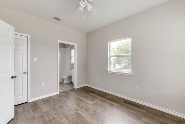 412 Booth ST A, Taylor, TX 76574