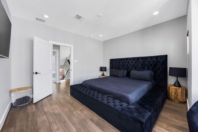 3012 Markle Drive, Houston, TX 77003