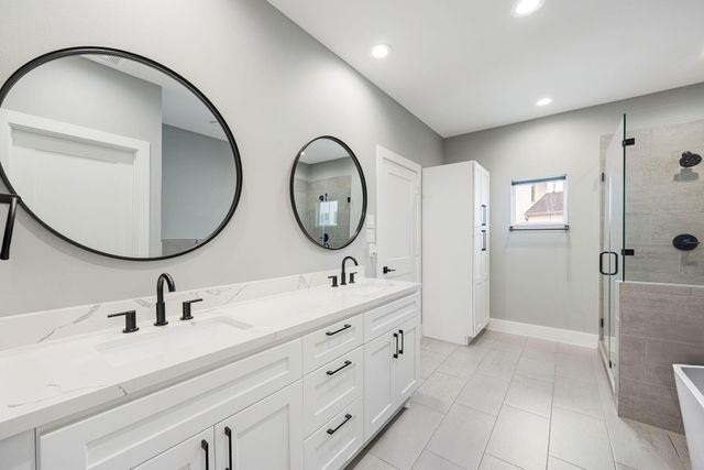 3012 Markle Drive, Houston, TX 77003