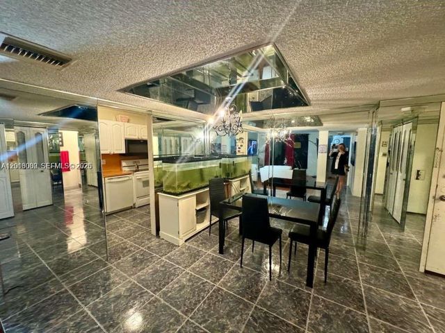 3730 Inverrary Dr 3B, Lauderhill, FL 33319