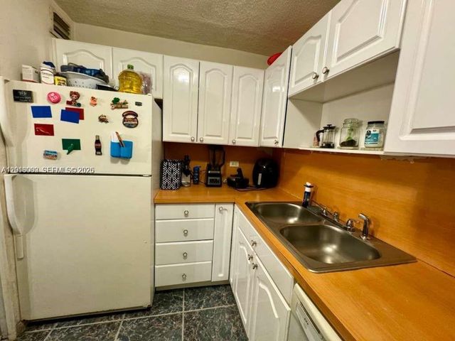 3730 Inverrary Dr 3B, Lauderhill, FL 33319