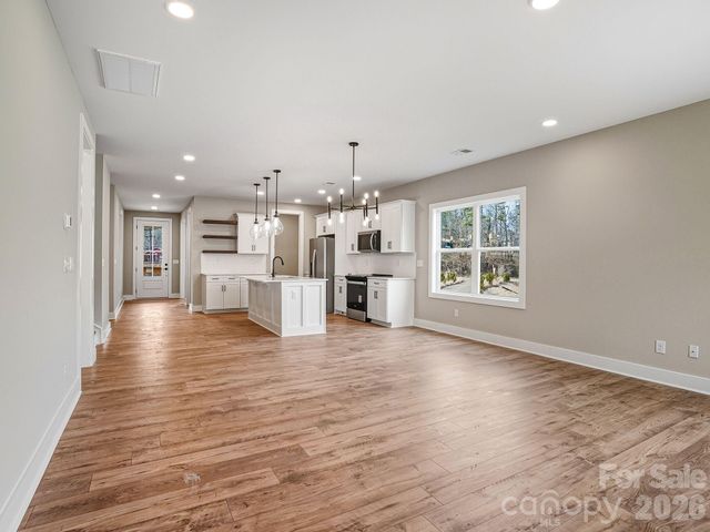 118 Chapel Crossing Lane 10, Weaverville, NC 28787