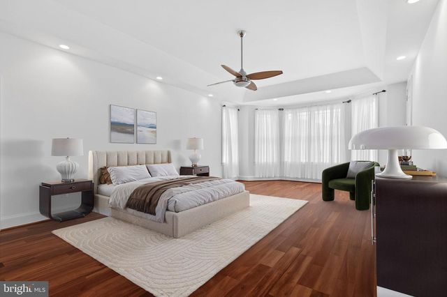 37016 LONGMOOR FARM LN, Hillsboro, VA 20132