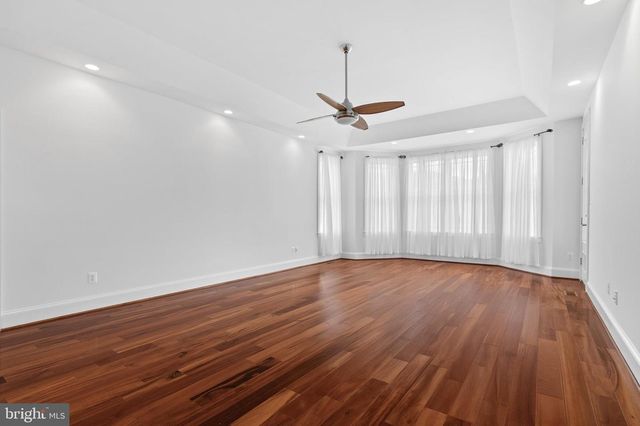 37016 LONGMOOR FARM LN, Hillsboro, VA 20132