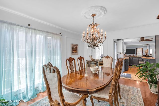 6 Twyford Lane, Manchester, NJ 08759