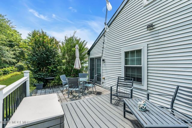 6 Twyford Lane, Manchester, NJ 08759