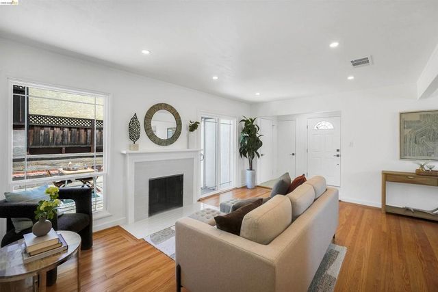18421 Magee Way, Castro Valley, CA 94546
