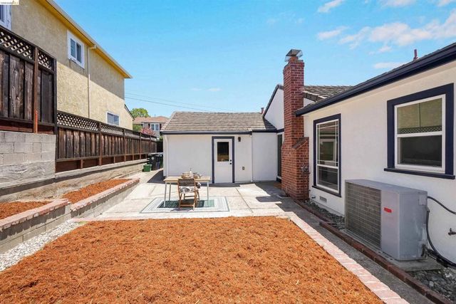 18421 Magee Way, Castro Valley, CA 94546