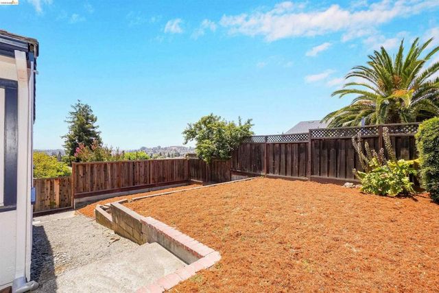 18421 Magee Way, Castro Valley, CA 94546
