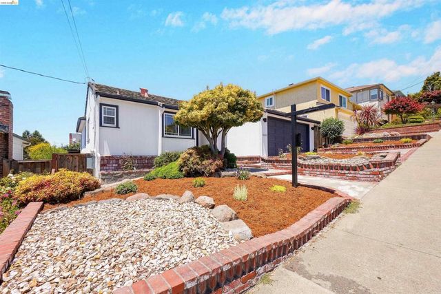 18421 Magee Way, Castro Valley, CA 94546