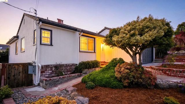 18421 Magee Way, Castro Valley, CA 94546