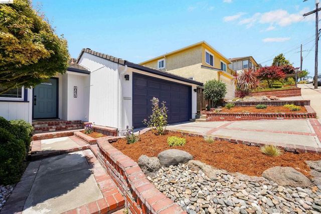 18421 Magee Way, Castro Valley, CA 94546