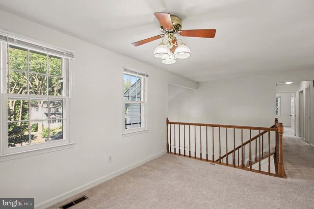 6570 ROCKLAND DR, Clifton, VA 20124