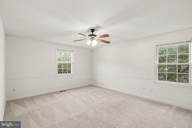 6570 ROCKLAND DR, Clifton, VA 20124
