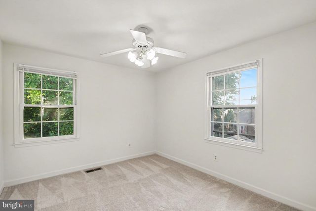 6570 ROCKLAND DR, Clifton, VA 20124