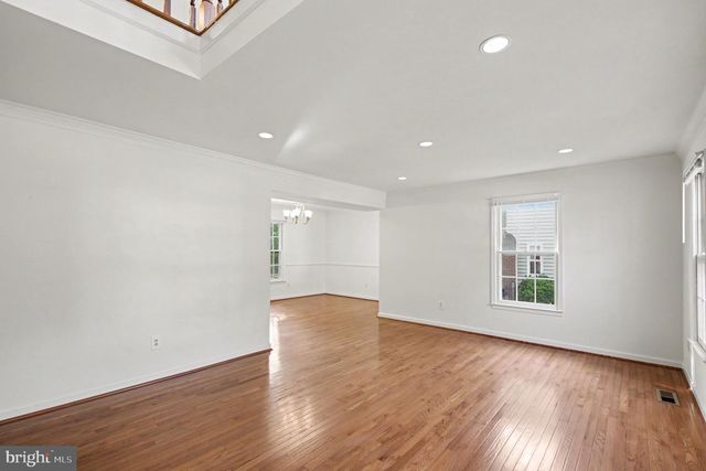 6570 ROCKLAND DR, Clifton, VA 20124
