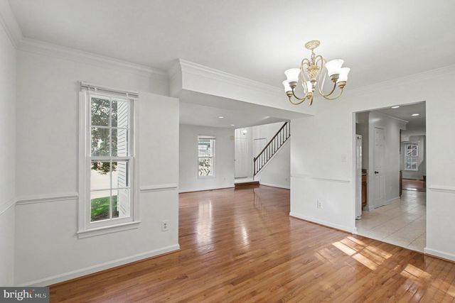 6570 ROCKLAND DR, Clifton, VA 20124