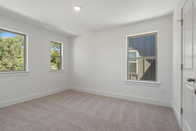 188 Tenny LN, Kyle, TX 78640