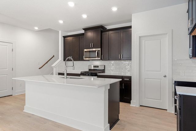 188 Tenny LN, Kyle, TX 78640