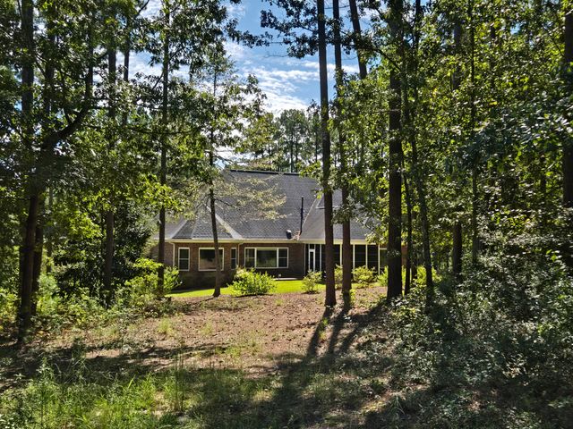 111 Long Shadow Drive, Aiken, SC 29803