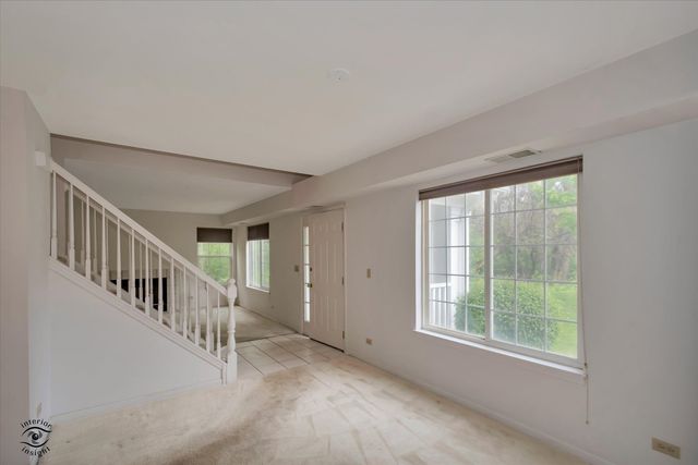 13917 S Cambridge Circle, Plainfield, IL 60544