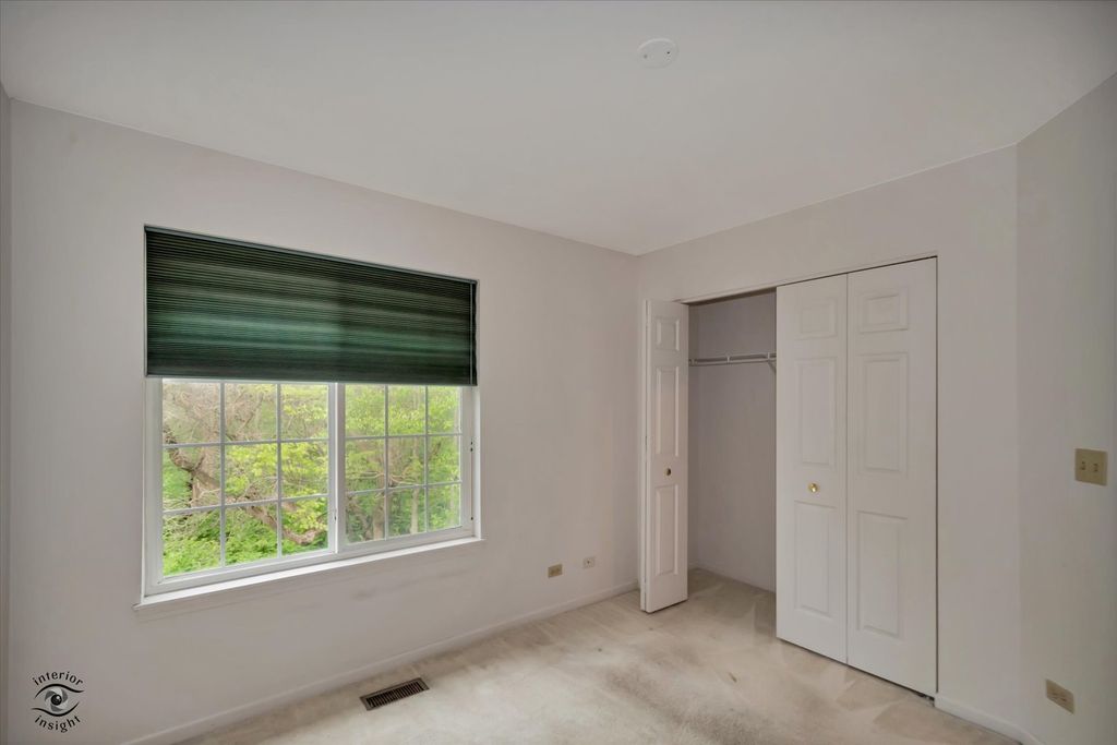 Image 25 of property listing at 13917 S Cambridge Circle, Plainfield, IL 60544
