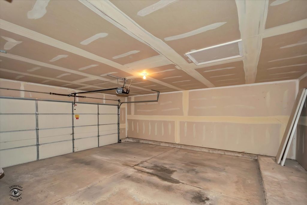 Image 30 of property listing at 13917 S Cambridge Circle, Plainfield, IL 60544