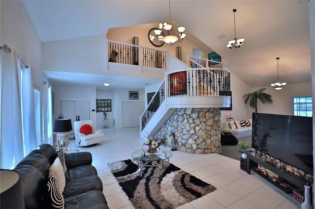 4450 SE 216TH AVENUE, Morriston, FL 32668