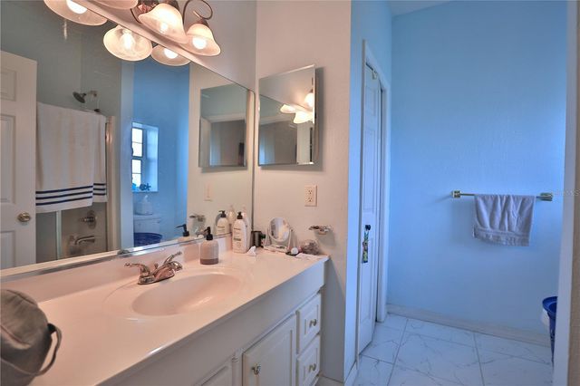 4450 SE 216TH AVENUE, Morriston, FL 32668