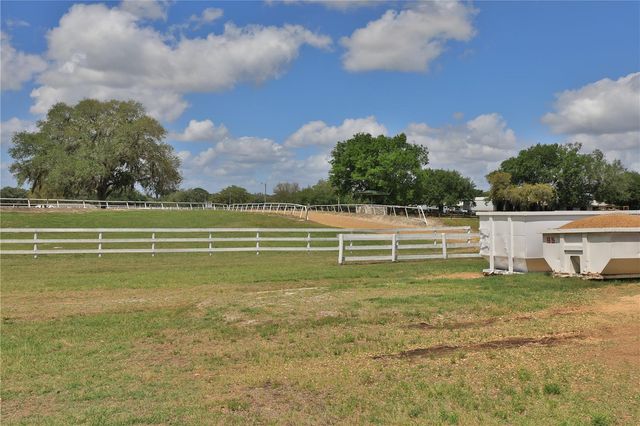 4450 SE 216TH AVENUE, Morriston, FL 32668