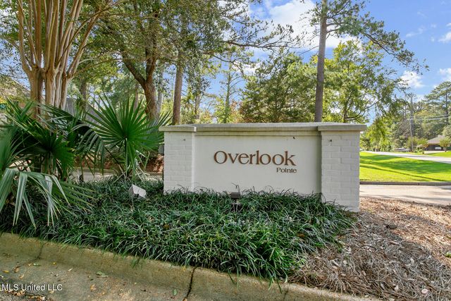 143 Overlook Pointe Drive, Ridgeland, MS 39157